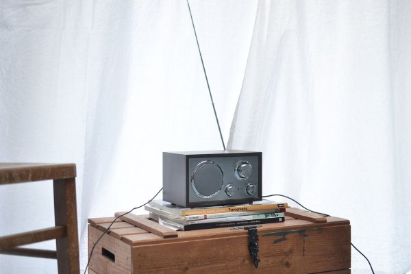 Radio internetowe czy DAB+ na kuchenny blat? Sprawdź, co wybrać